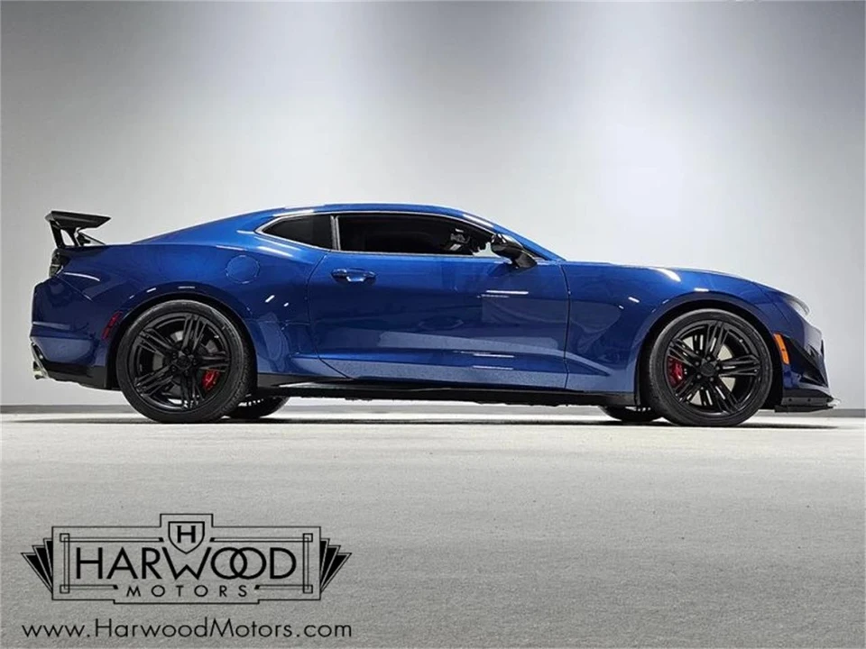 2023 Chevrolet Camaro 6th Gen - Image 7 of 31