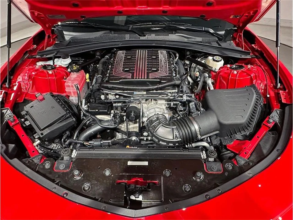2023 Chevrolet Camaro 6th Gen - Image 24 of 31