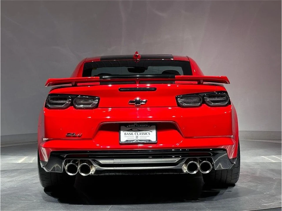 2023 Chevrolet Camaro 6th Gen - Image 7 of 31