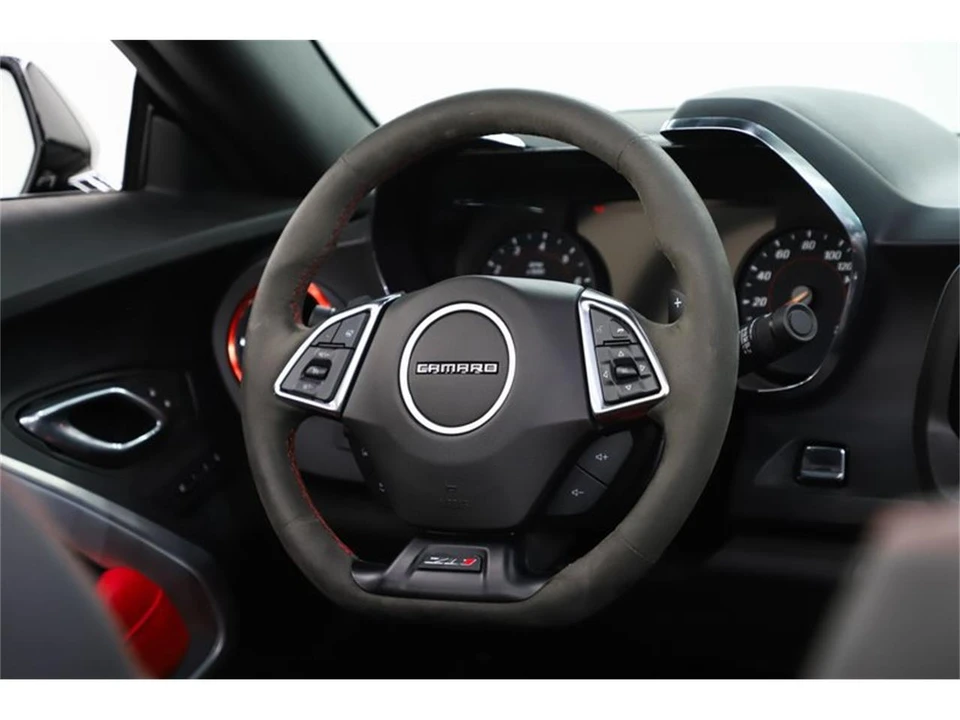 2023 Chevrolet Camaro 6th Gen - Image 16 of 31