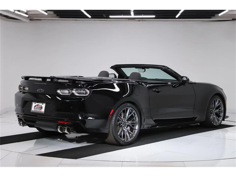 2023 Chevrolet Camaro 6th Gen - Image 29 of 31