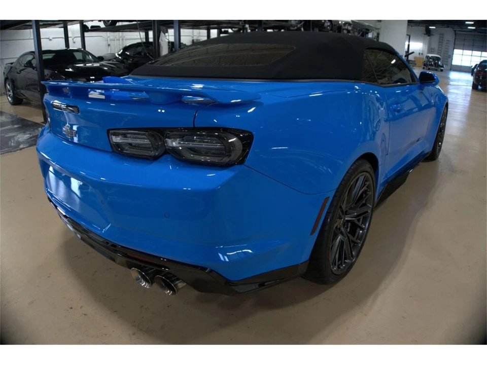 2023 Chevrolet Camaro 6th Gen - Image 6 of 31