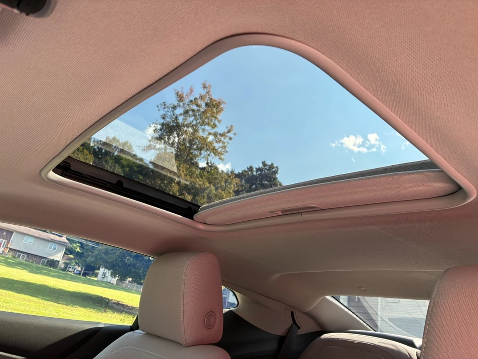 2023 Chevrolet Camaro 6th Gen - Image 18 of 24
