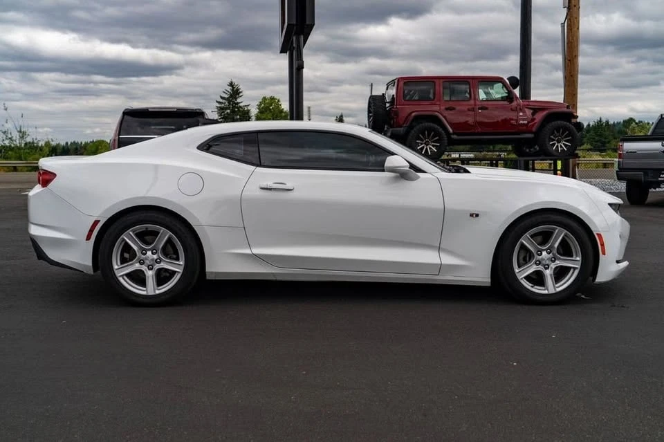 2023 Chevrolet Camaro 6th Gen - Image 8 of 20