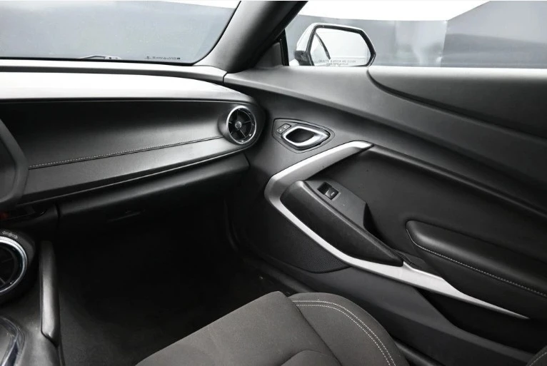 2023 Chevrolet Camaro 6th Gen - Image 5 of 14