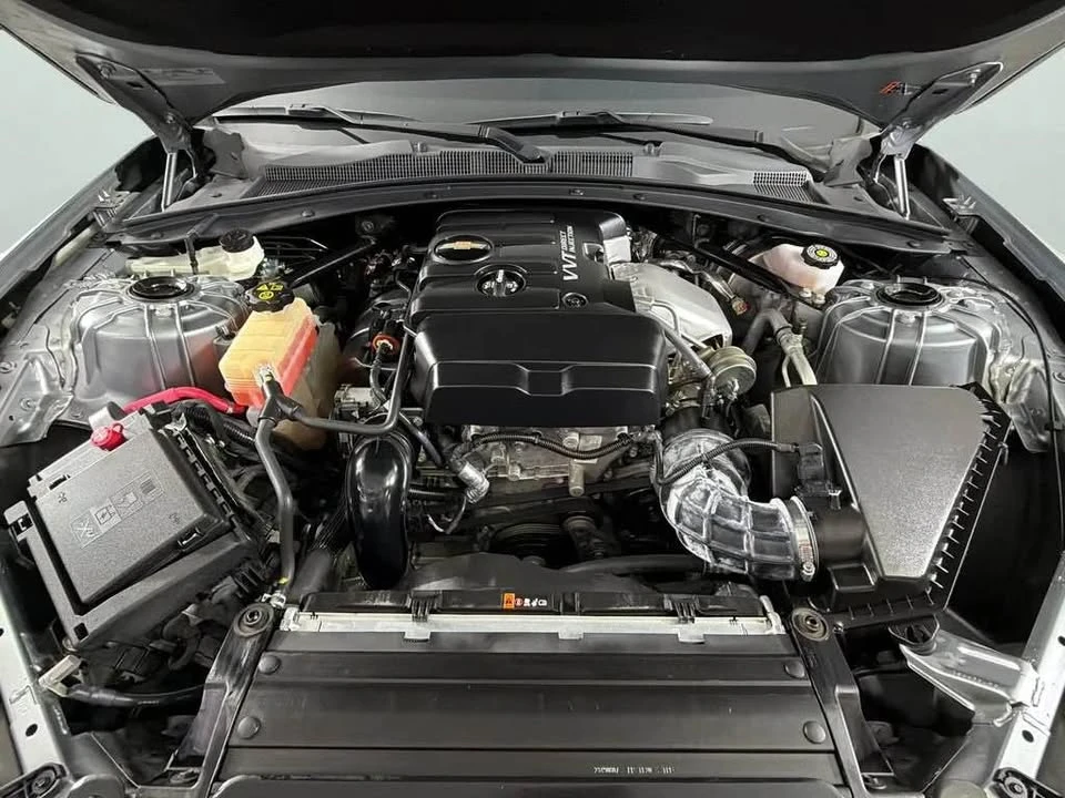 2023 Chevrolet Camaro 6th Gen - Image 4 of 13