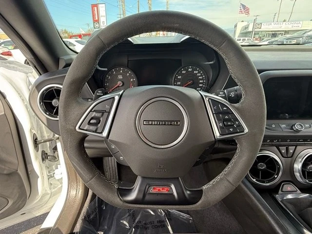 2023 Chevrolet Camaro SS 6th Gen - Image 25 of 31