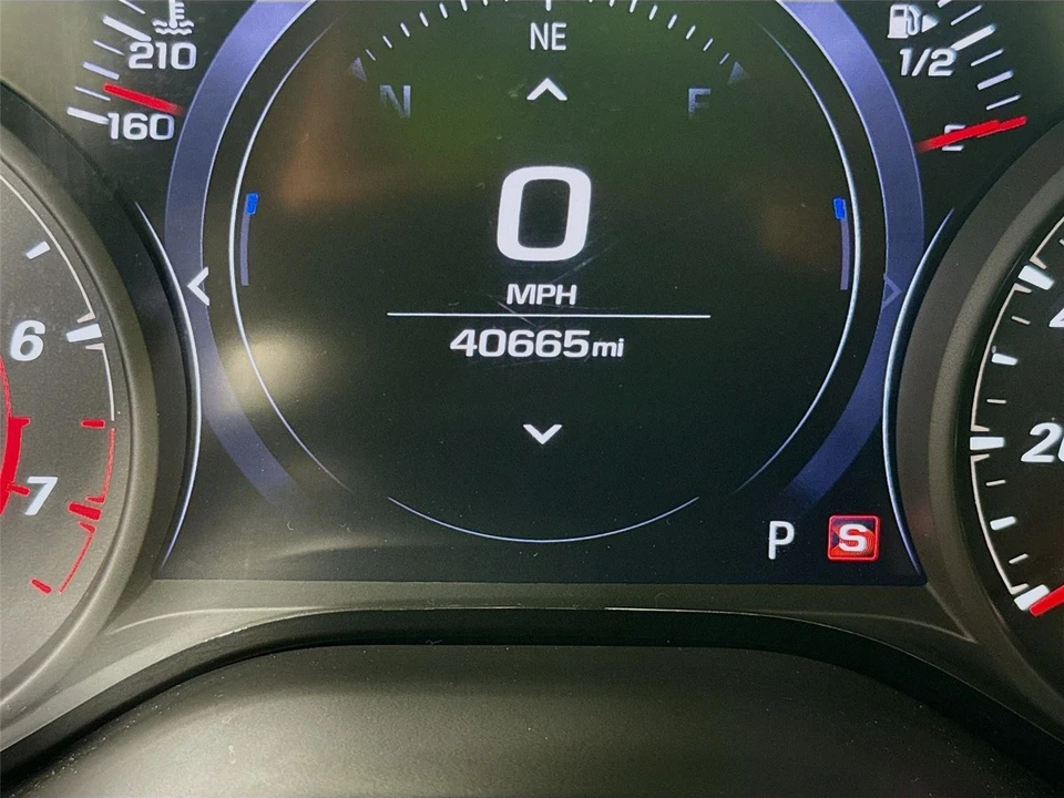 2023 Chevrolet Camaro SS 6th Gen - Image 12 of 21