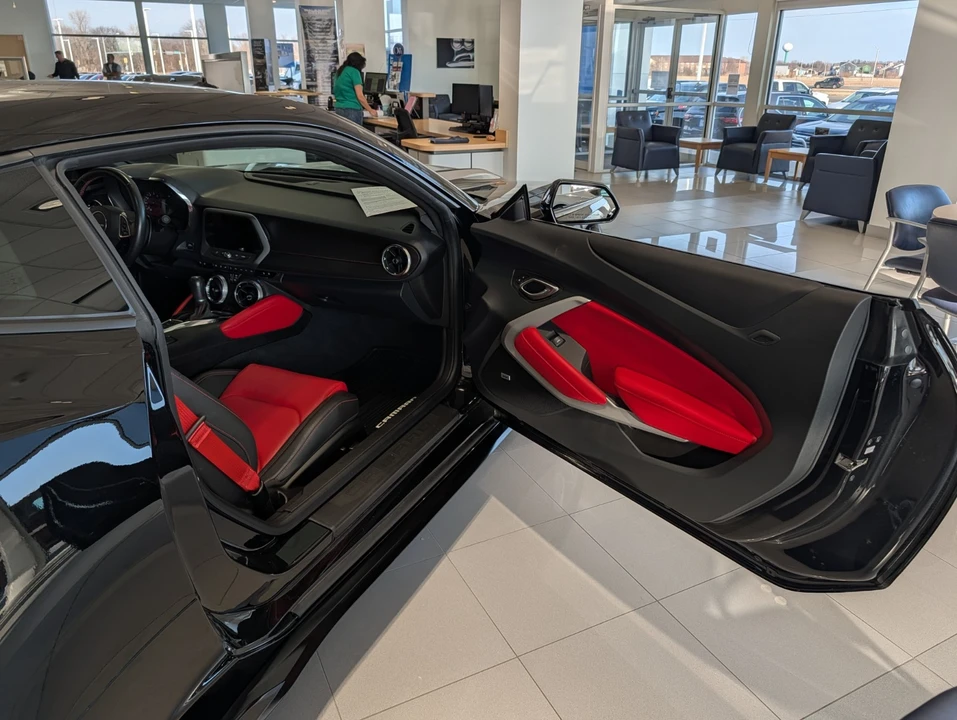 2023 Chevrolet Camaro 6th Gen - Image 20 of 21