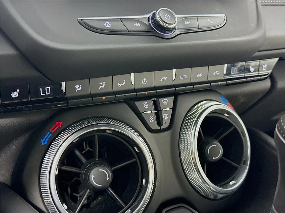 2023 Chevrolet Camaro 6th Gen - Image 16 of 31