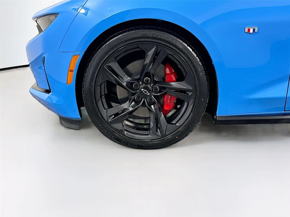 2023 Chevrolet Camaro 6th Gen - Image 29 of 31