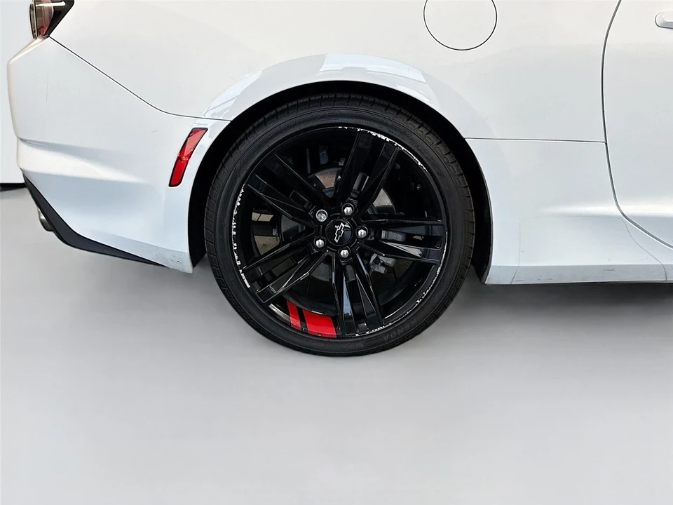 2023 Chevrolet Camaro 6th Gen - Image 17 of 20