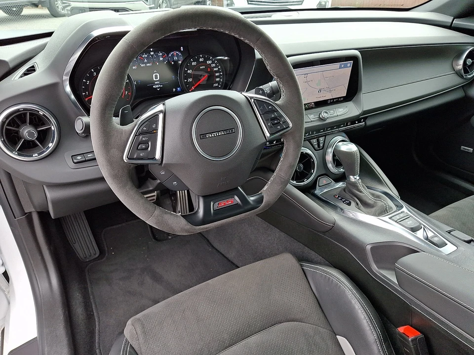 2023 Chevrolet Camaro SS 6th Gen - Image 10 of 31