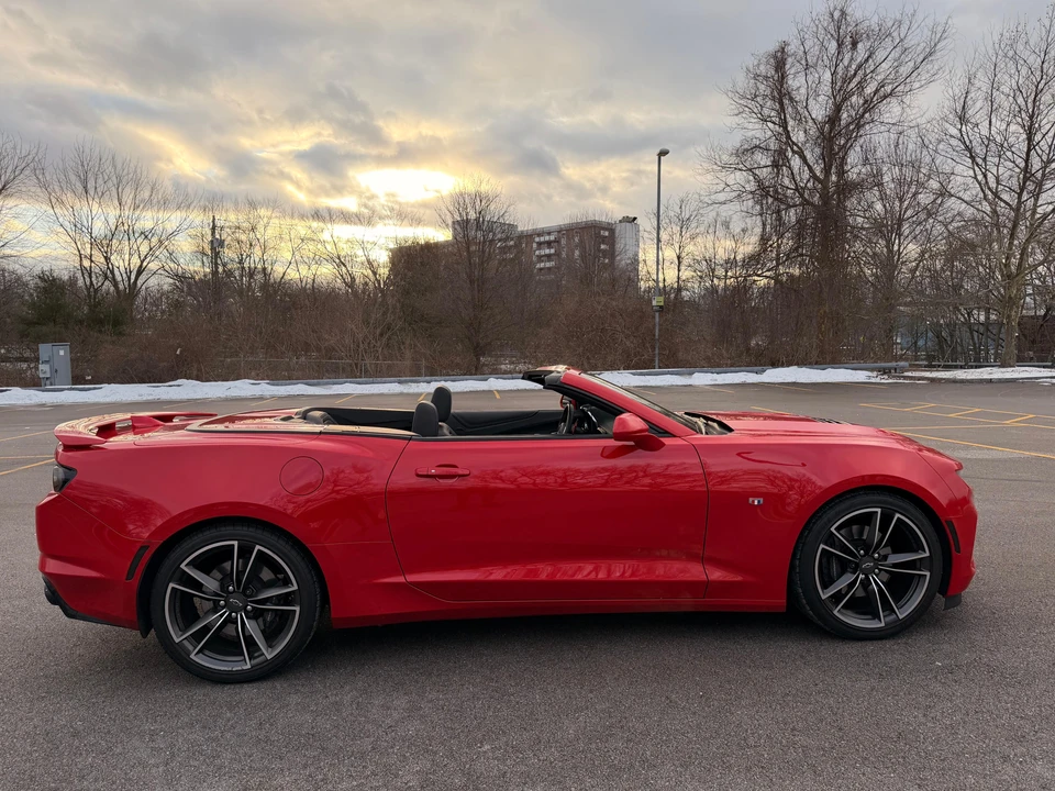 2023 Chevrolet Camaro SS 6th Gen - Image 10 of 31