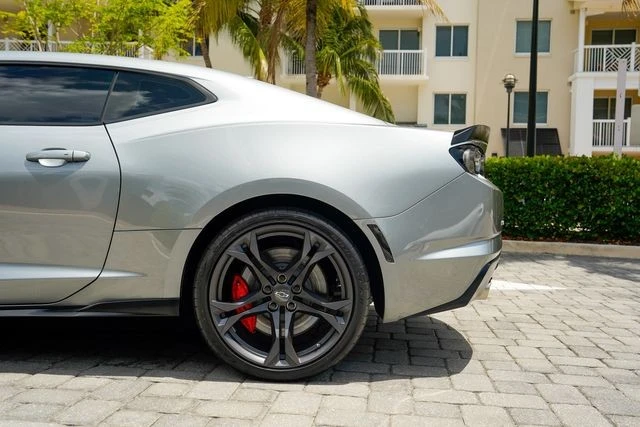 2023 Chevrolet Camaro SS 6th Gen - Image 16 of 31