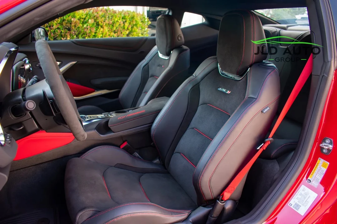 2023 Chevrolet Camaro ZL1 6th Gen - Image 6 of 31
