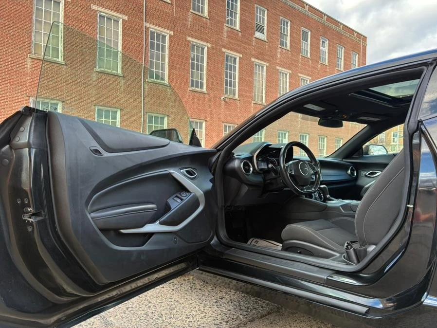 2023 Chevrolet Camaro 6th Gen - Image 7 of 15