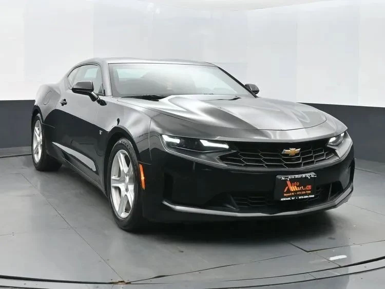 2023 Chevrolet Camaro 6th Gen - Image 2 of 12