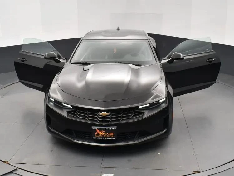2023 Chevrolet Camaro 6th Gen - Image 10 of 12