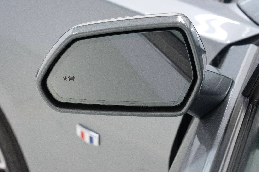 2023 Chevrolet Camaro 6th Gen - Image 11 of 12