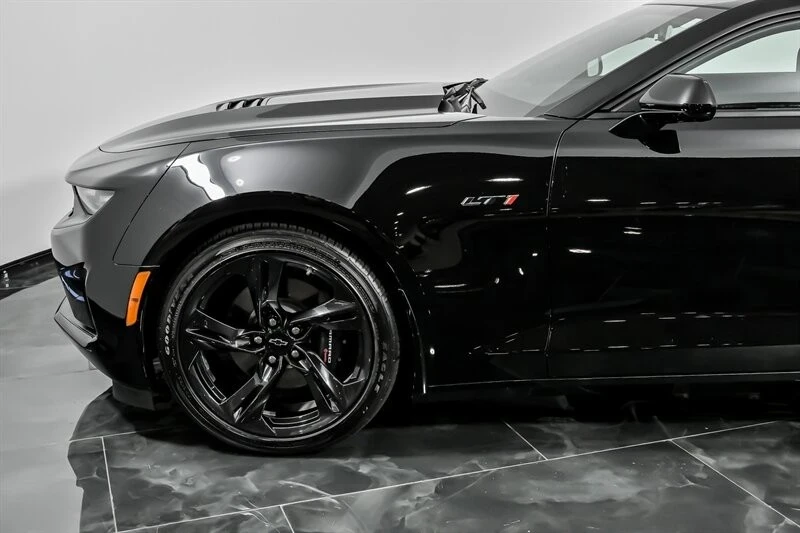 2023 Chevrolet Camaro 6th Gen - Image 6 of 21