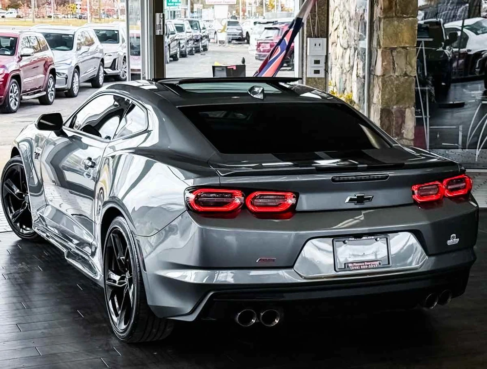 2023 Chevrolet Camaro 6th Gen - Image 13 of 21