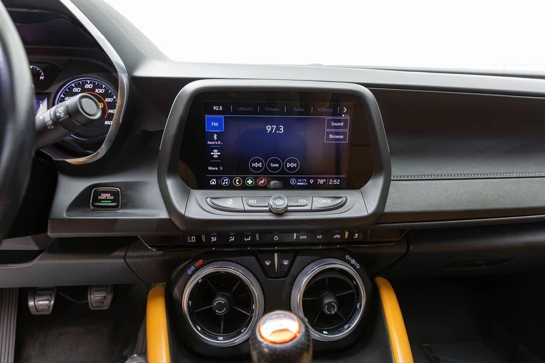 2023 Chevrolet Camaro 6th Gen - Image 17 of 31