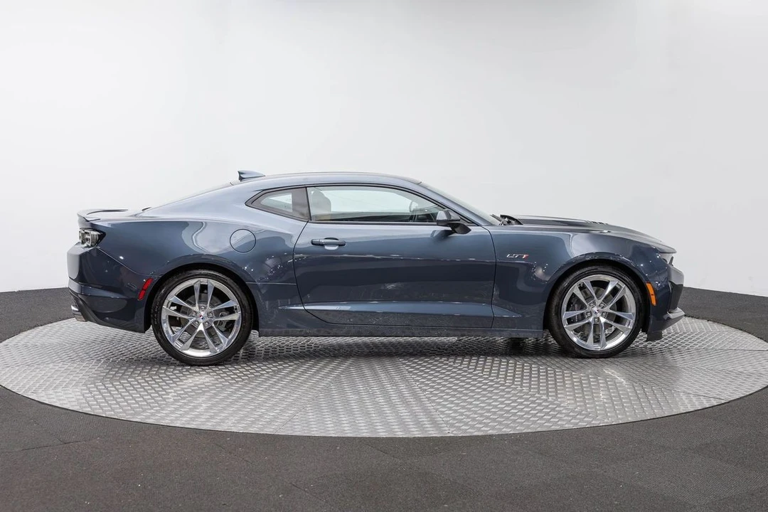 2023 Chevrolet Camaro 6th Gen - Image 9 of 31