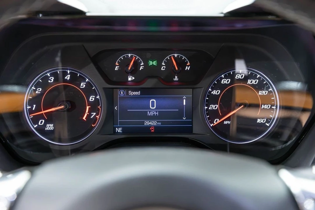2023 Chevrolet Camaro 6th Gen - Image 21 of 31