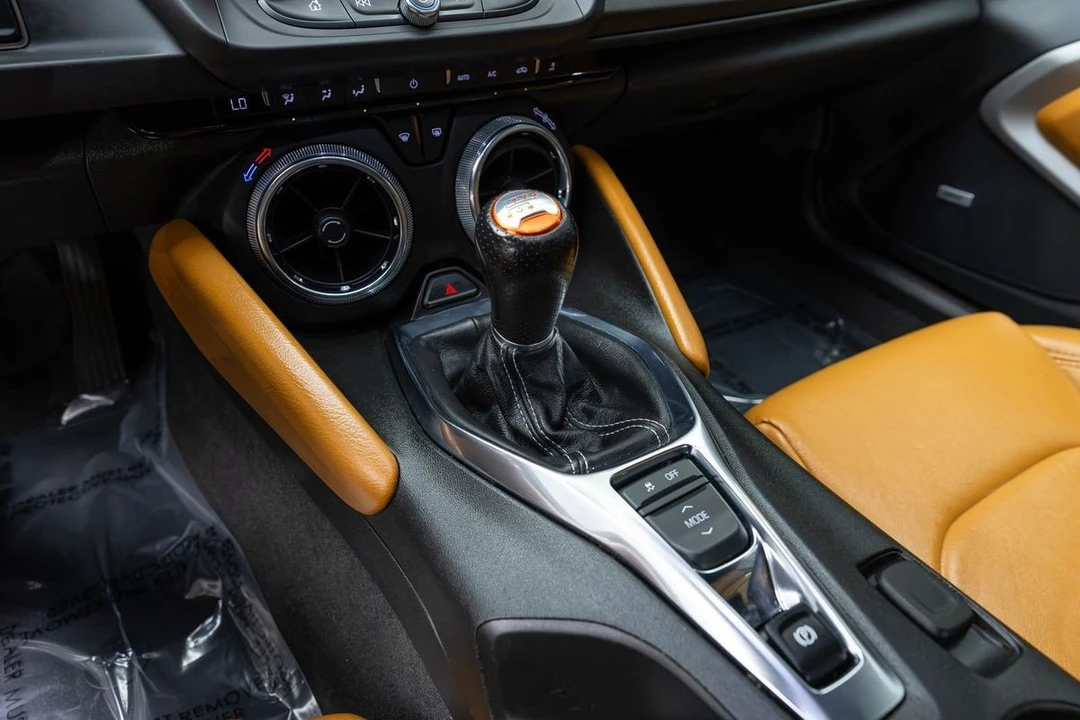 2023 Chevrolet Camaro 6th Gen - Image 24 of 31