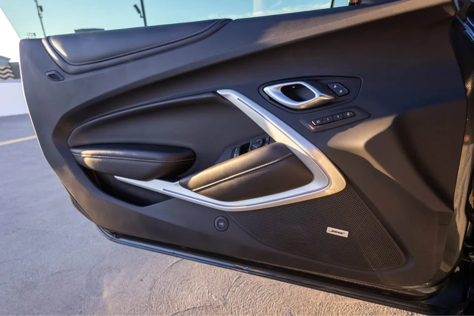 2023 Chevrolet Camaro 6th Gen - Image 15 of 16