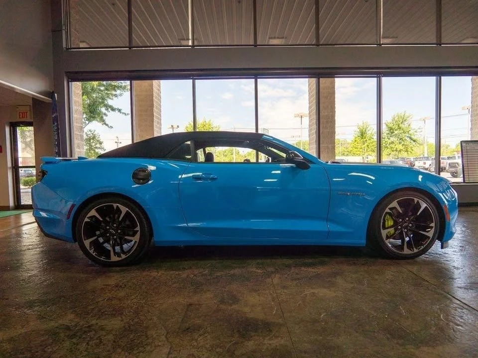 2023 Chevrolet Camaro 6th Gen - Image 2 of 20