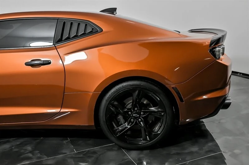 2023 Chevrolet Camaro SS 6th Gen - Image 8 of 21