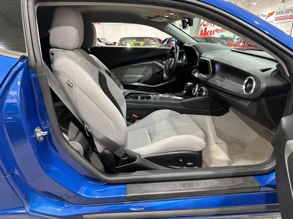 2023 Chevrolet Camaro SS 6th Gen - Image 11 of 21