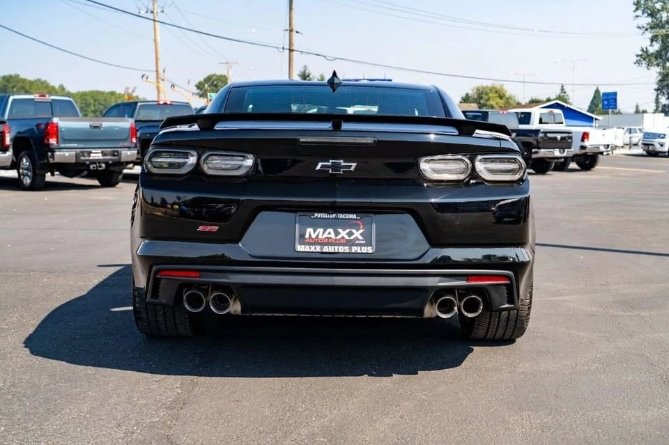 2023 Chevrolet Camaro SS 6th Gen - Image 9 of 10