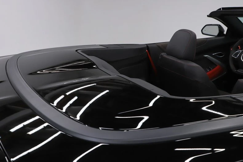 2023 Chevrolet Camaro ZL1 6th Gen - Image 17 of 31