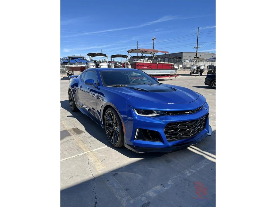 2023 Chevrolet Camaro ZL1 6th Gen - Image 5 of 16