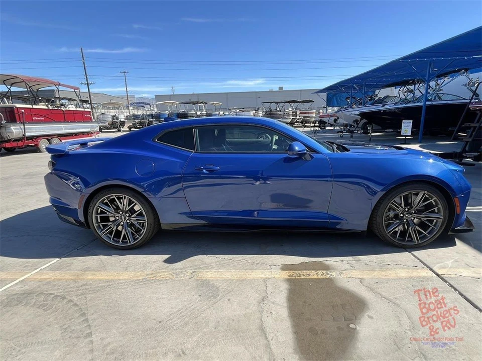 2023 Chevrolet Camaro ZL1 6th Gen - Image 2 of 16