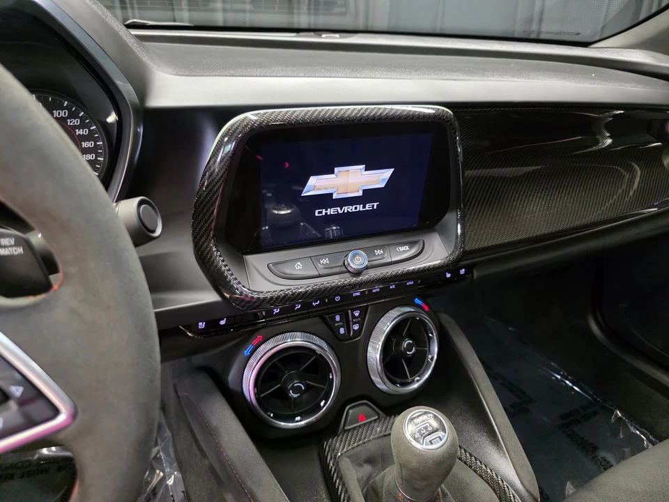 2023 Chevrolet Camaro ZL1 6th Gen - Image 30 of 31