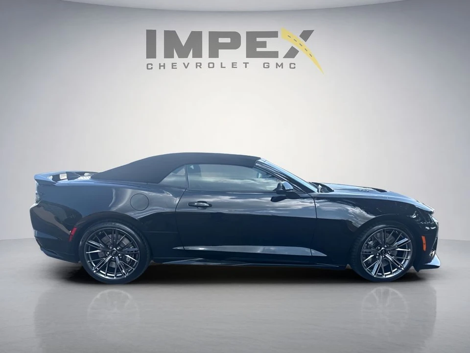 2023 Chevrolet Camaro ZL1 6th Gen - Image 7 of 31