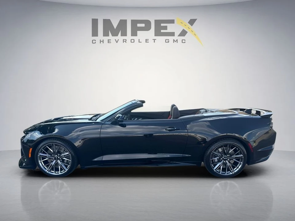 2023 Chevrolet Camaro ZL1 6th Gen - Image 2 of 31
