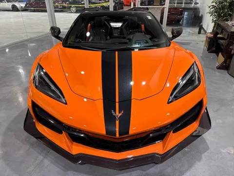 2023 Chevrolet Corvette C8 - Image 2 of 20