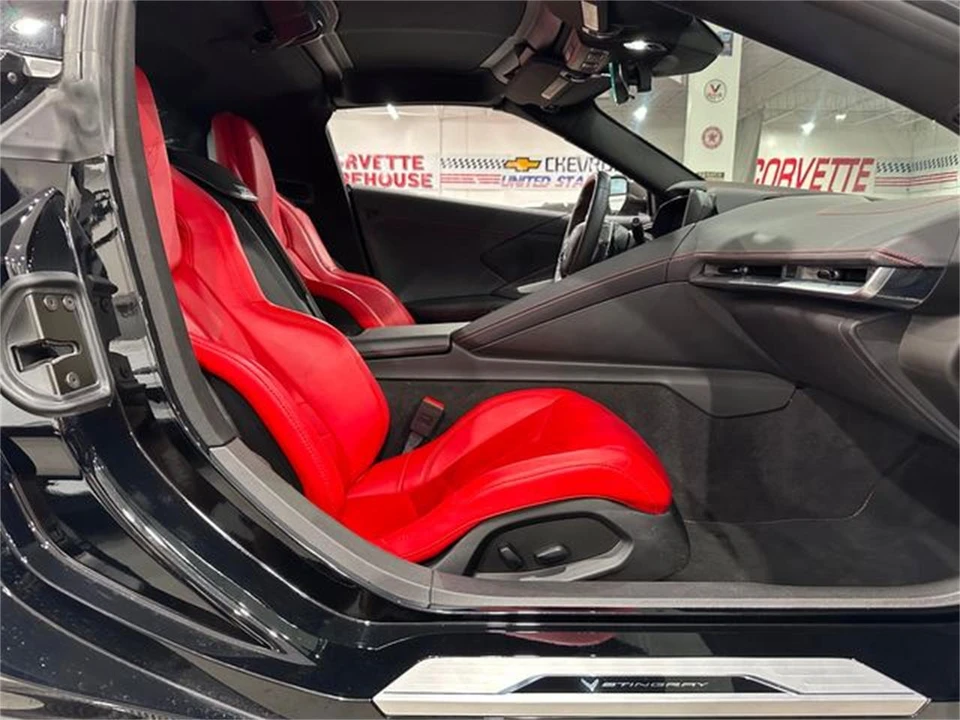 2023 Chevrolet Corvette C8 - Image 9 of 30