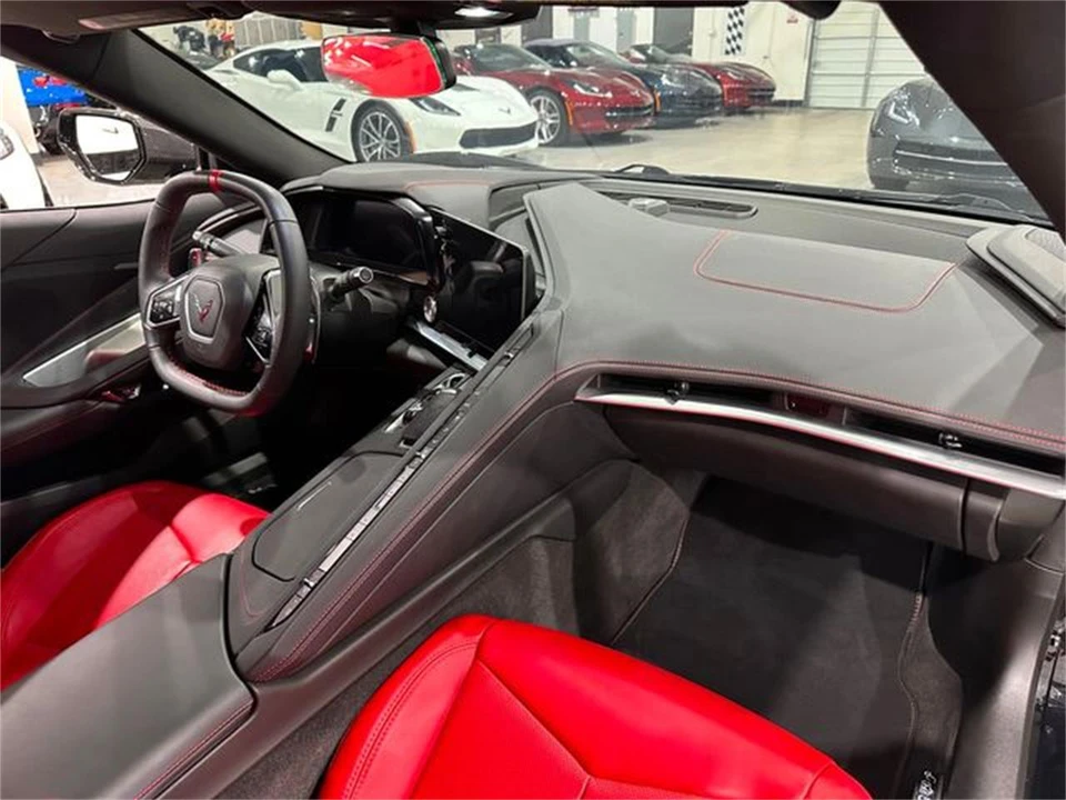 2023 Chevrolet Corvette C8 - Image 11 of 30