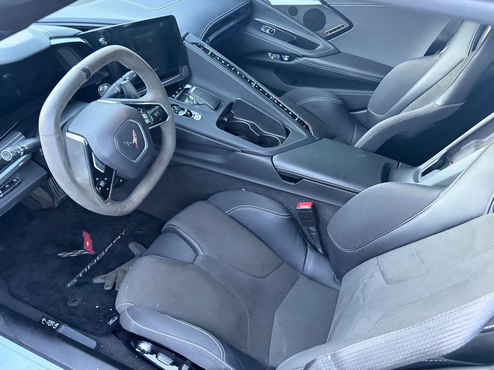 2023 Chevrolet Corvette C8 - Image 14 of 17