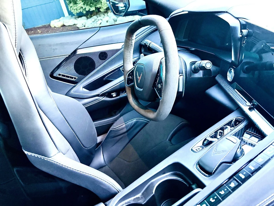 2023 Chevrolet Corvette C8 - Image 9 of 17