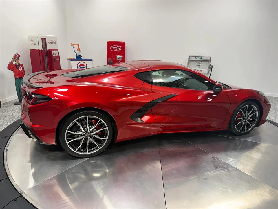 2023 Chevrolet Corvette C8 - Image 18 of 31