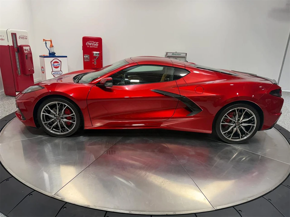2023 Chevrolet Corvette C8 - Image 10 of 31