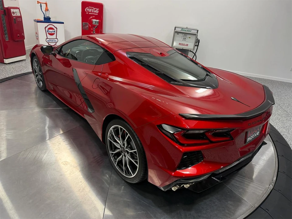 2023 Chevrolet Corvette C8 - Image 11 of 31