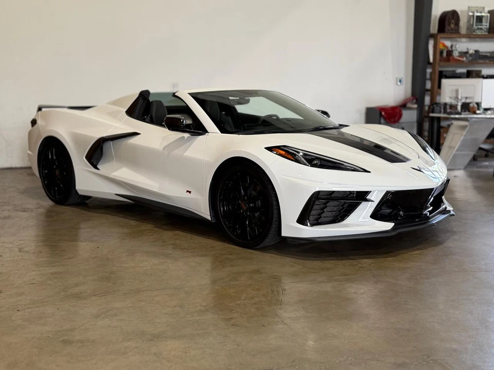 2023 Chevrolet Corvette C8 - Image 3 of 31